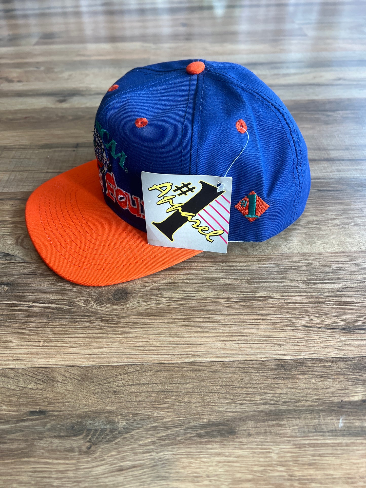 NWT 1995 NCAA Final Four Graffiti Hat
