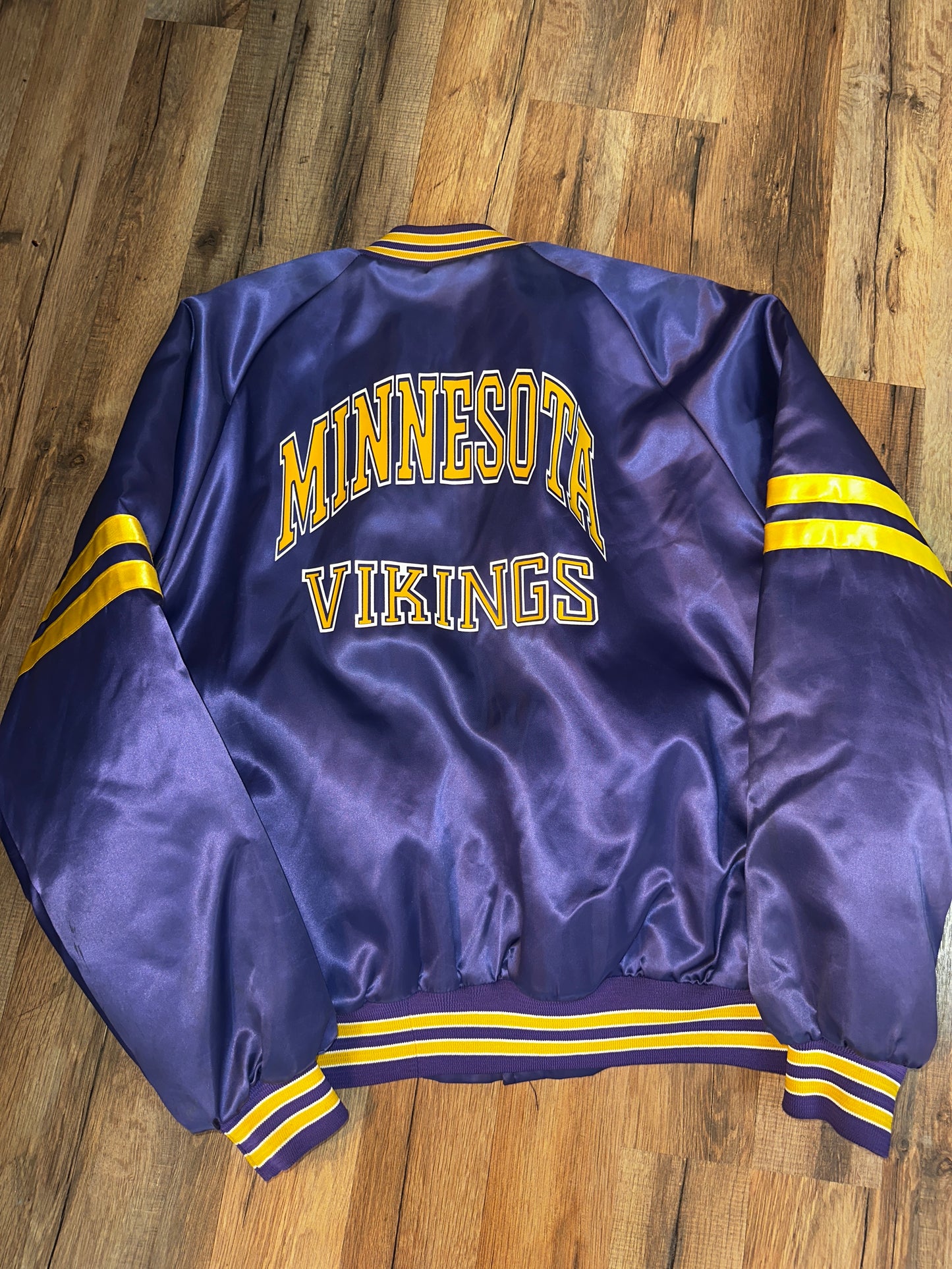 Vintage Minnesota Vikings Satan Chalk Line Bomber Jacket XL Purple/Yellow