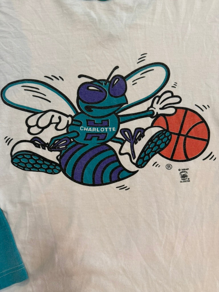 1995 Charlotte Hornets Long Sleeve V-Neck Sportonics Shirt Medium