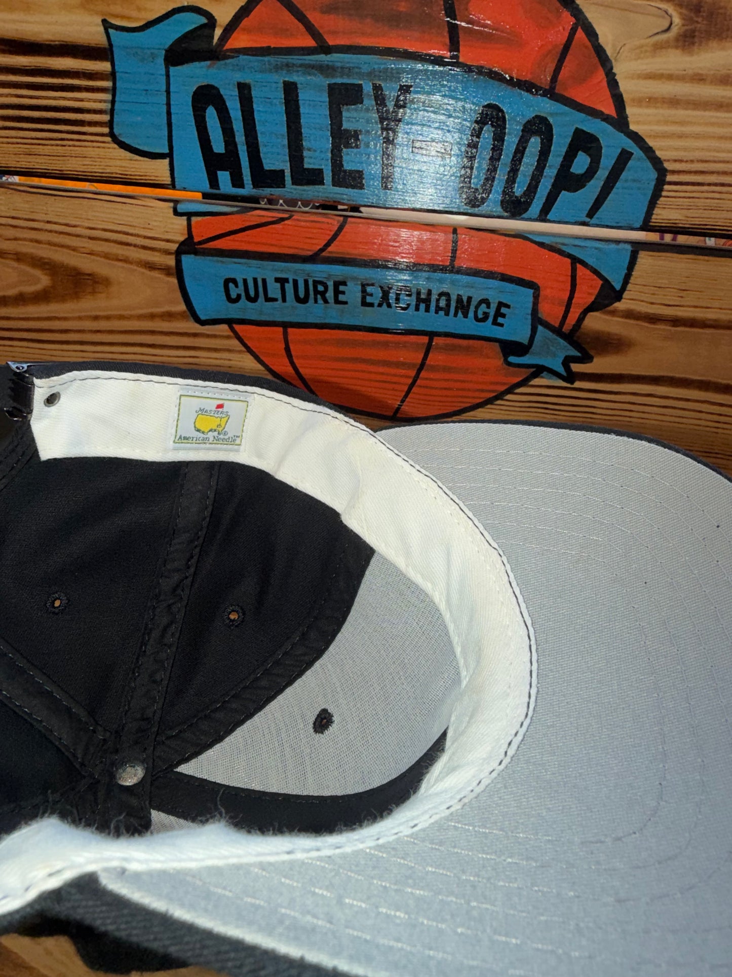 Vintage Masters Leather American Needle Strapback Black