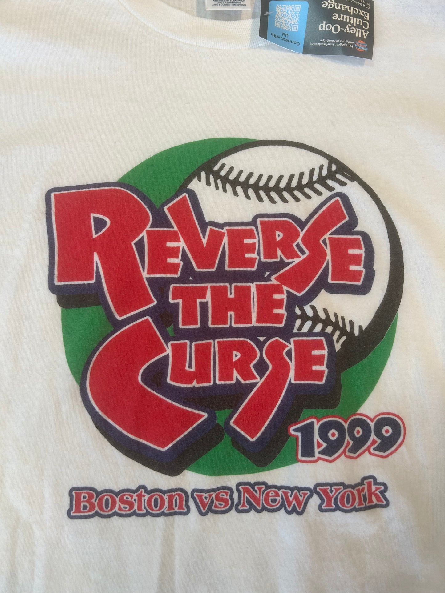 1999 Boston Vs New York Tshirt, Size L
