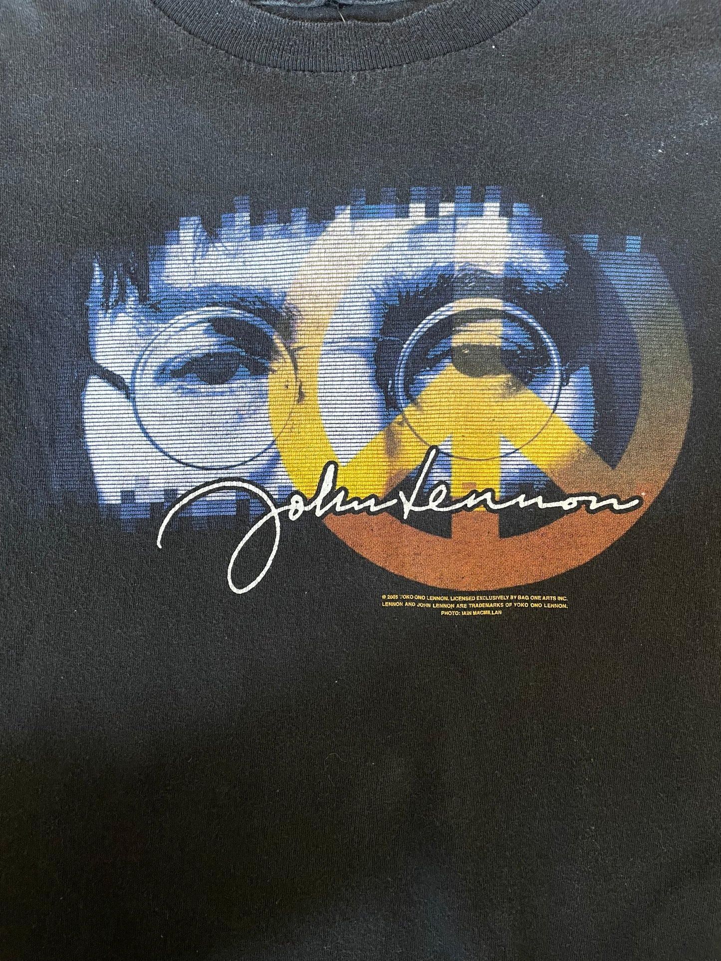 2005 John Lennon Black T-Shirt Size Medium