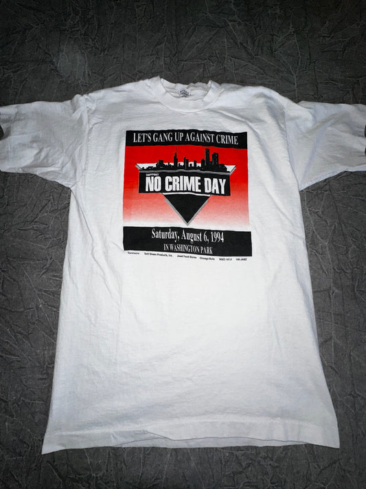 Vintage 1996 No Crime Day "Lets Gang Up Against Crime" Shirt Size Large Chicago Bulls Promo