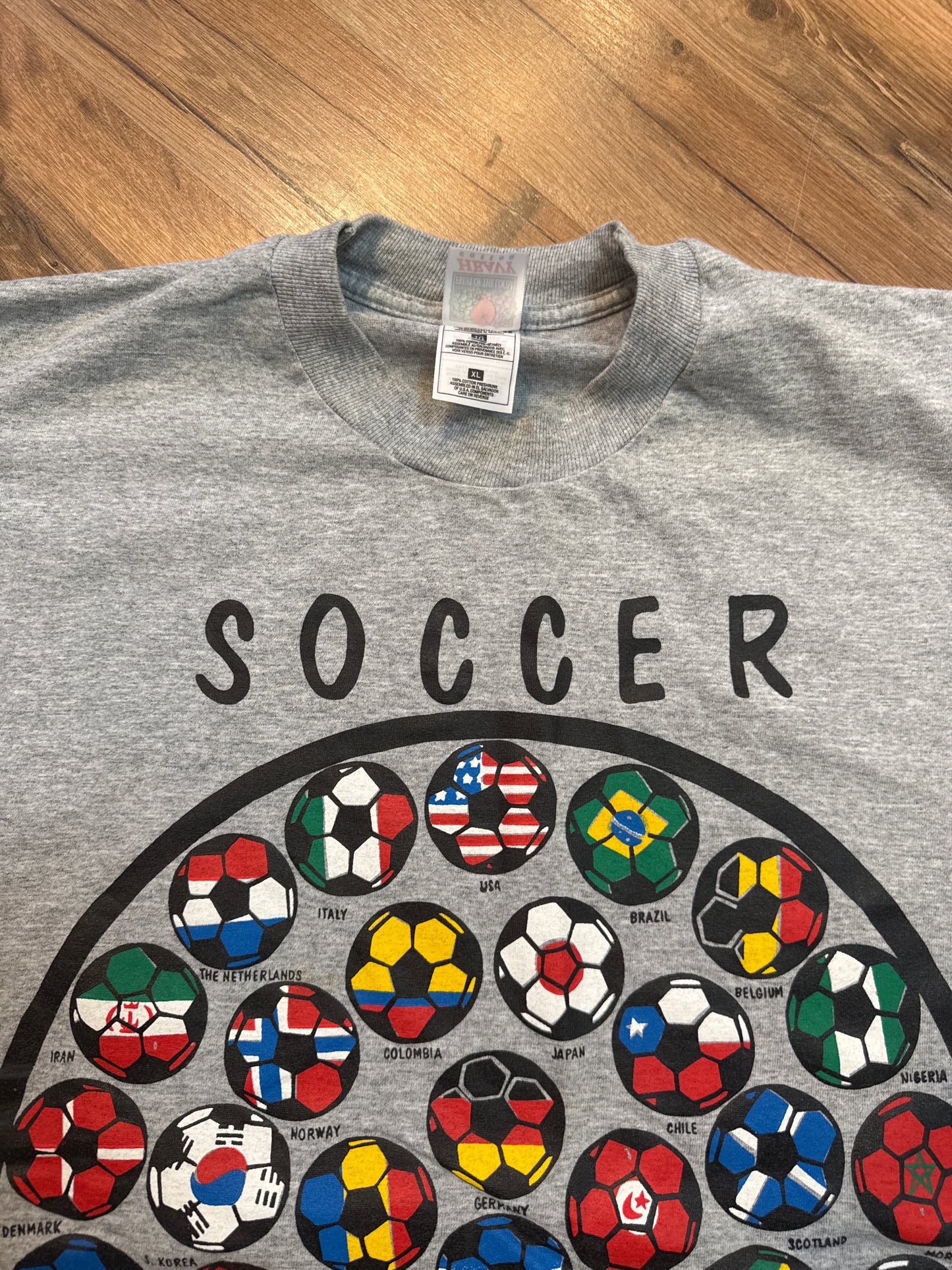 1990 Soccer Countries Art Tshirt, Size XL