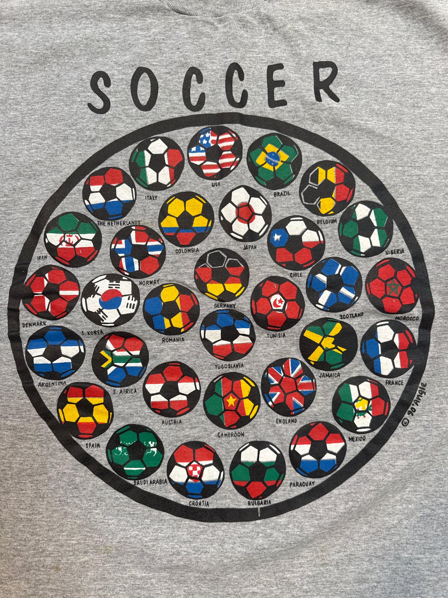 1990 Soccer Countries Art Tshirt, Size XL
