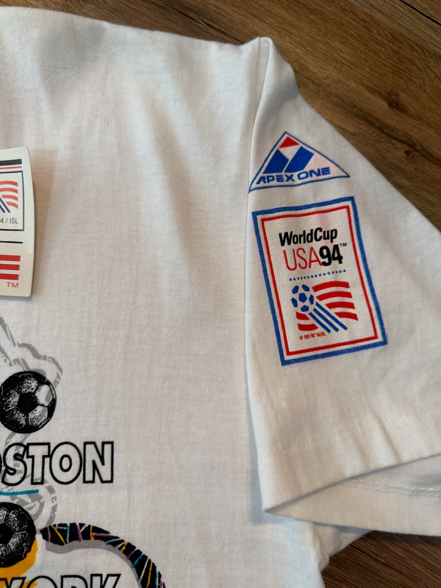 VTG APEX ONE USA 1994 FIFA World Cup Soccer Tshirt, Size Large