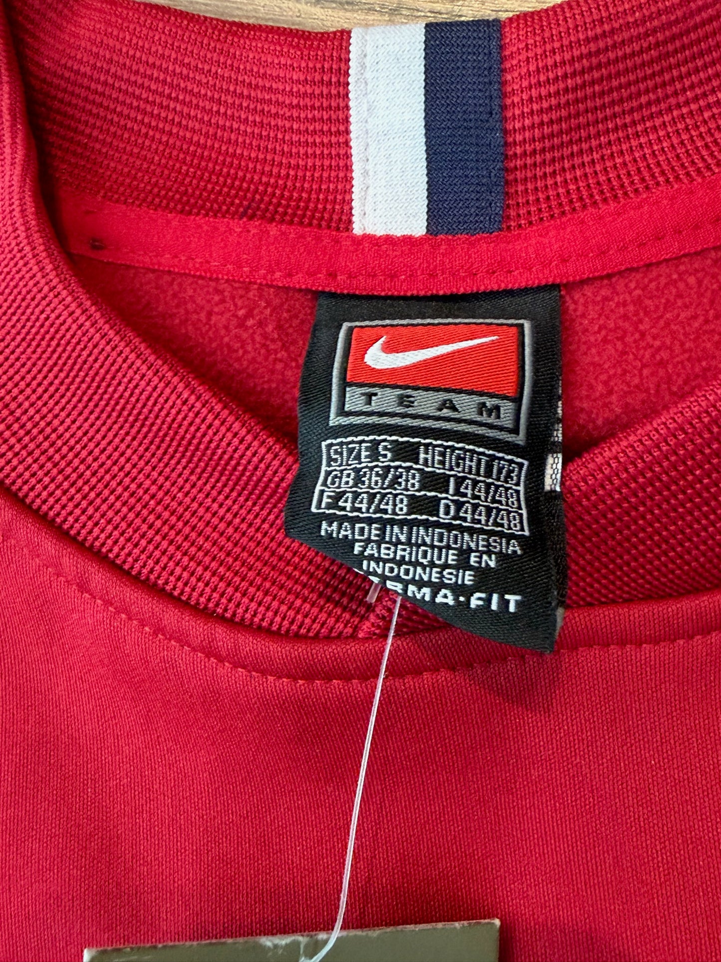 Nike 2005 USA FIFA World Cup Soccer Sweatshirt , Size Small