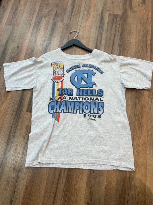 1993 UNC Tar Heels National Champions Tshirt, Size Large