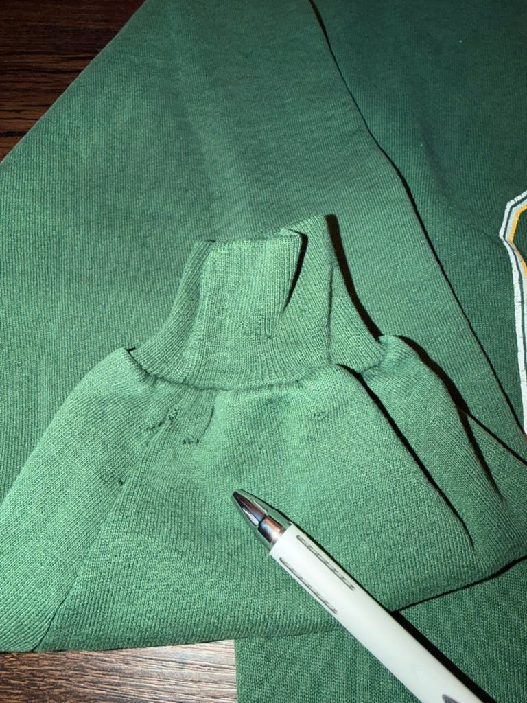 Vintage Green Bay Packers Russell Athletic Crewneck Sweater XL Green