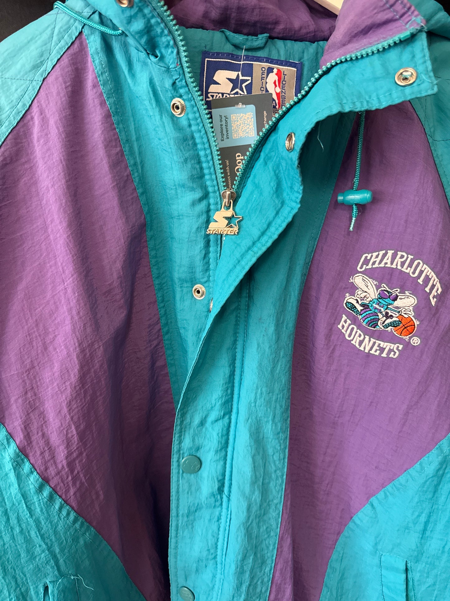 90s Charlotte Hornets Puffer Starter Jacket, Size XL