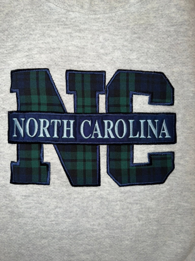 North Carolina Plaid Crewneck Sweater Large Heather Gray