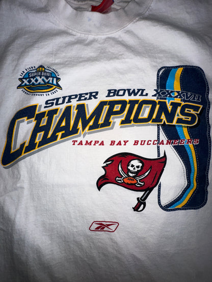 Vintage Tampa Bay Buccaneers Superbowl Champions XXXVII 2003 Reebok Size Medium