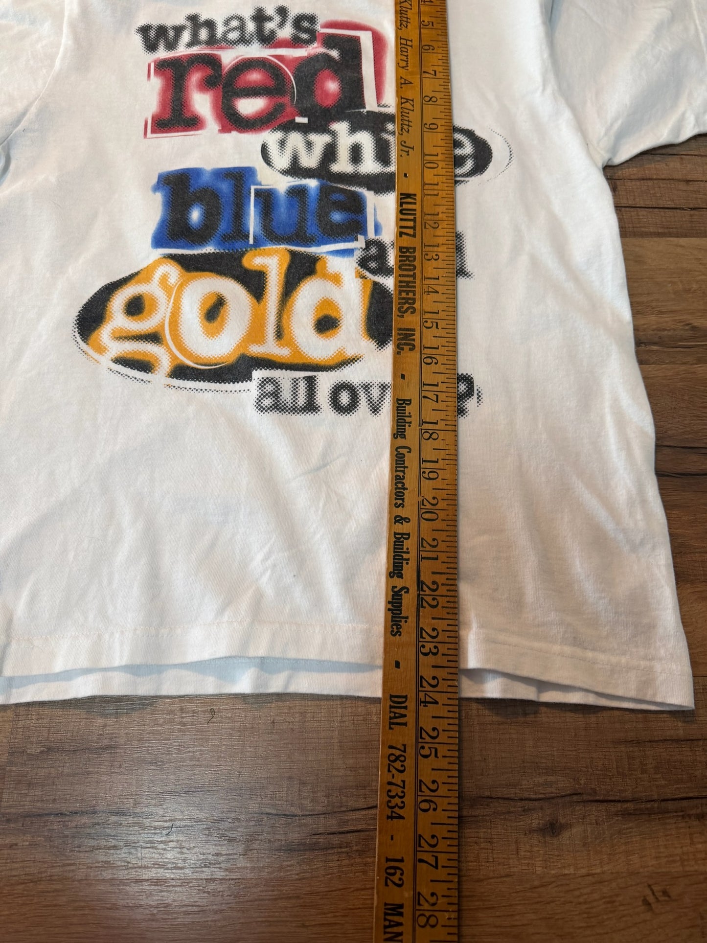 VTG Nike 1996 World Cup Soccer Tshirt, Size Adult Small