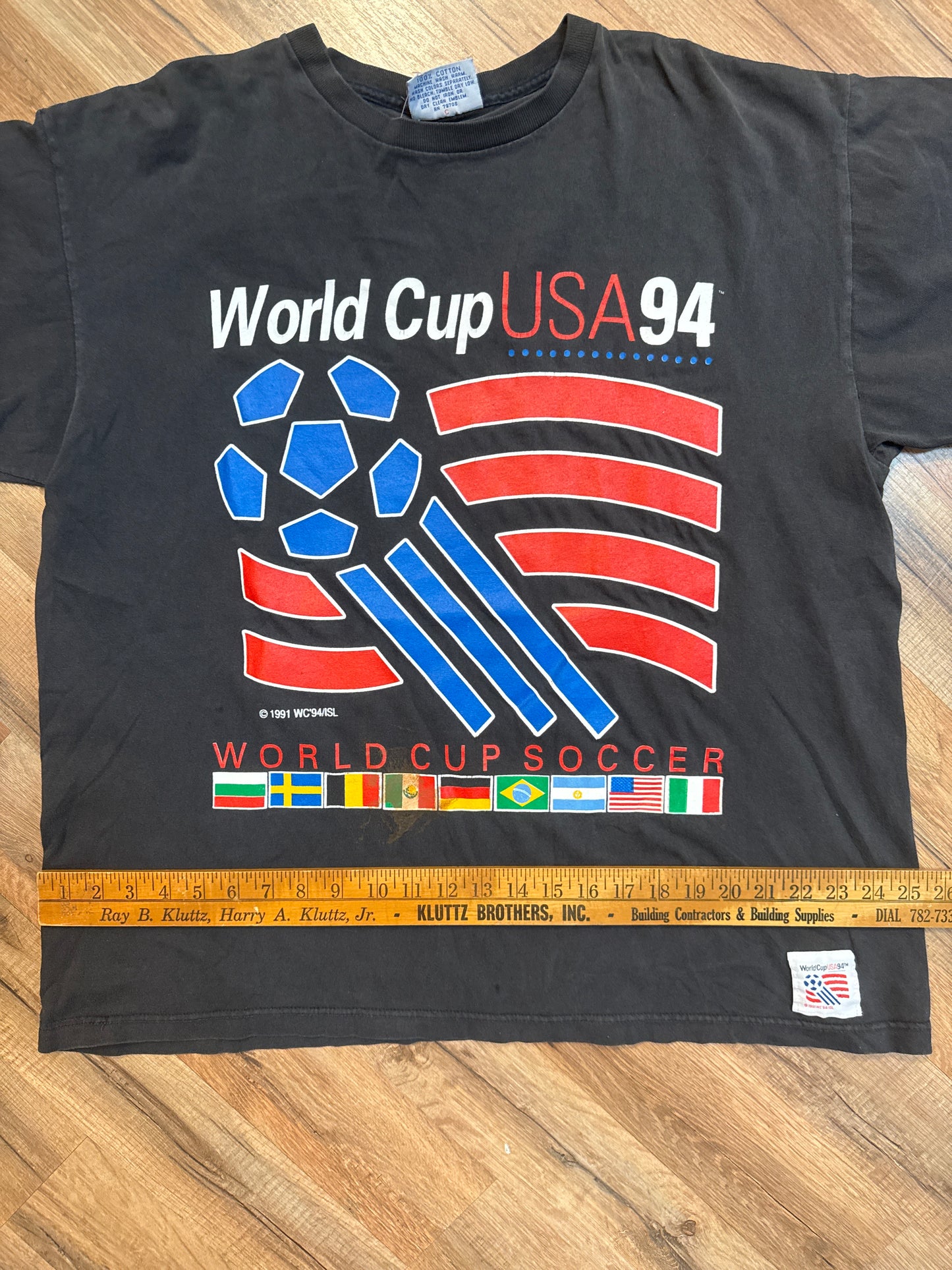 1994 World Cup USA Soccer Tshirt The Game, Size XL