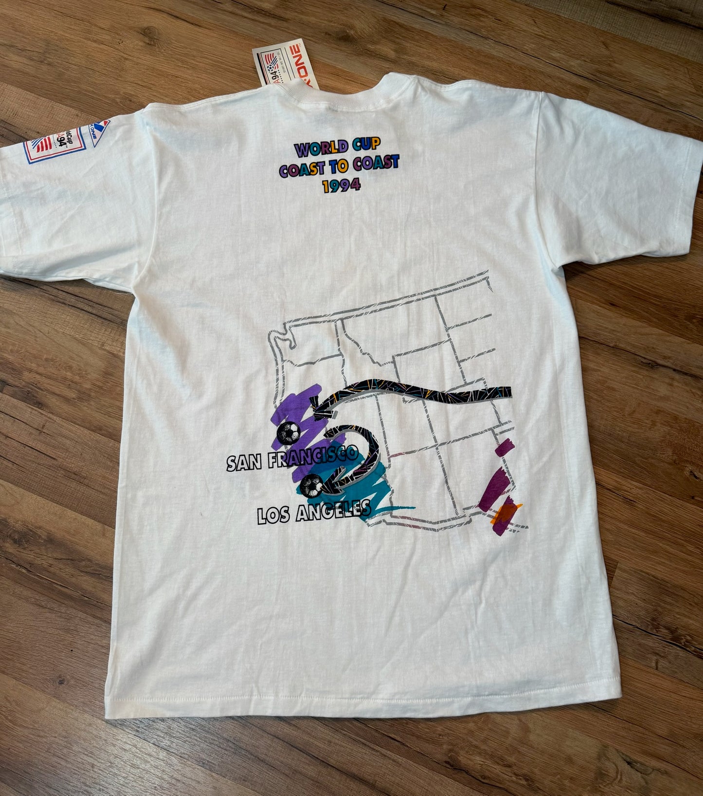 VTG APEX ONE USA 1994 FIFA World Cup Soccer Tshirt, Size Large