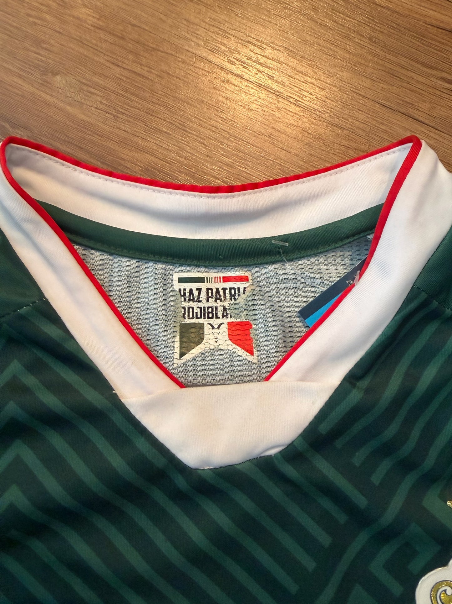 2017-2018 C.D. Guadalajara Tecate Puma Jersey, Size L