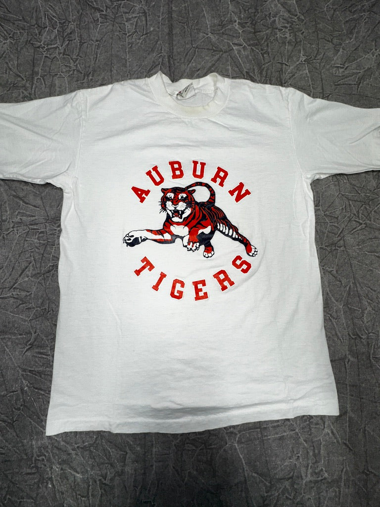 Vintage Auburn University Tigers College Nutmeg Size Large NCAA Football Basketball SEC