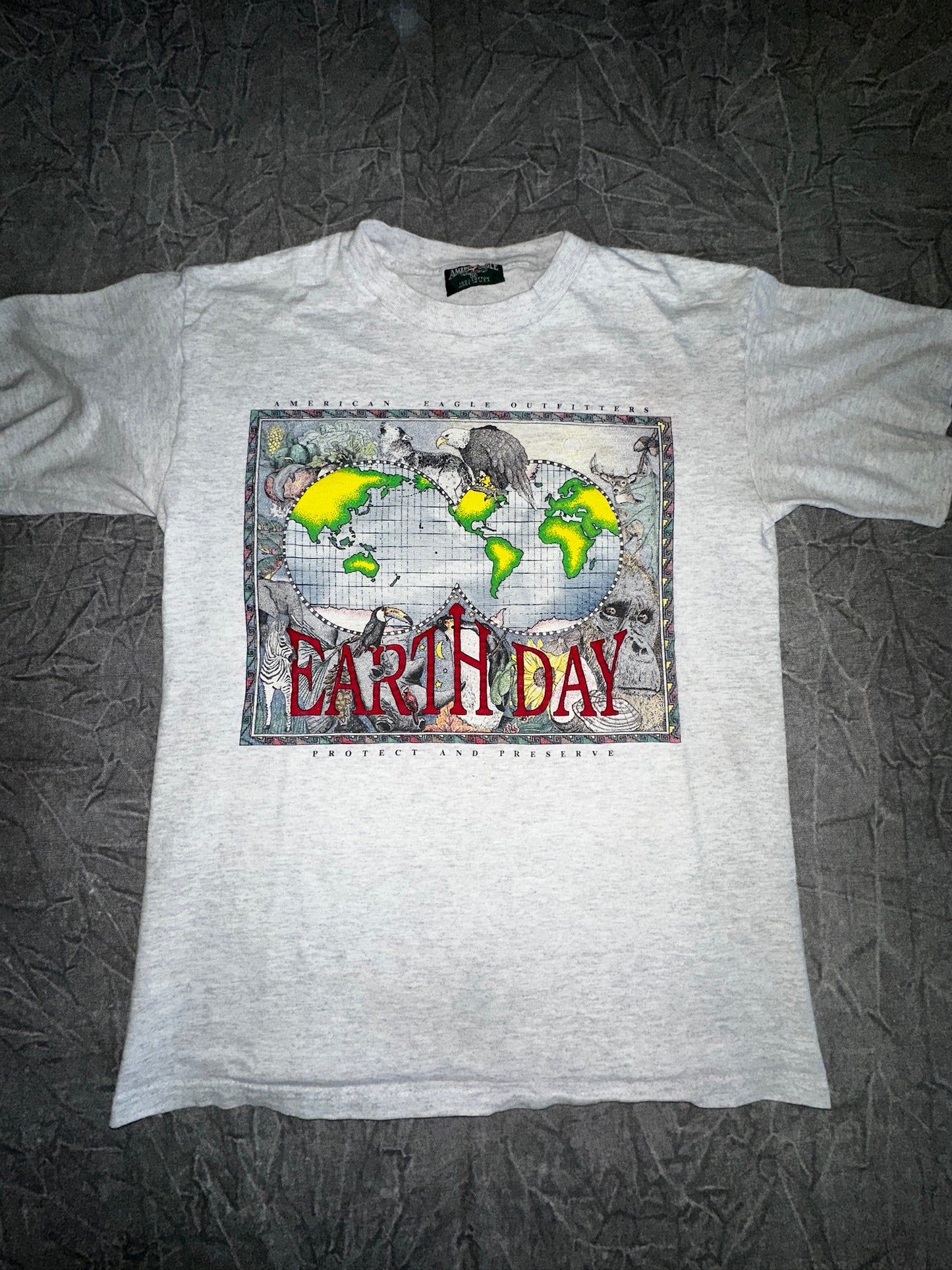 Vintage American Eagle Outfitters Earth Day Protect and Preserve Shirt Size Medium