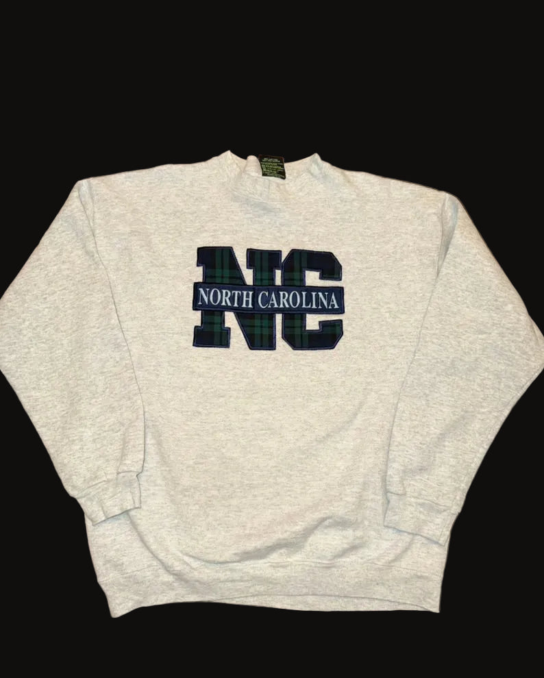 North Carolina Plaid Crewneck Sweater Large Heather Gray