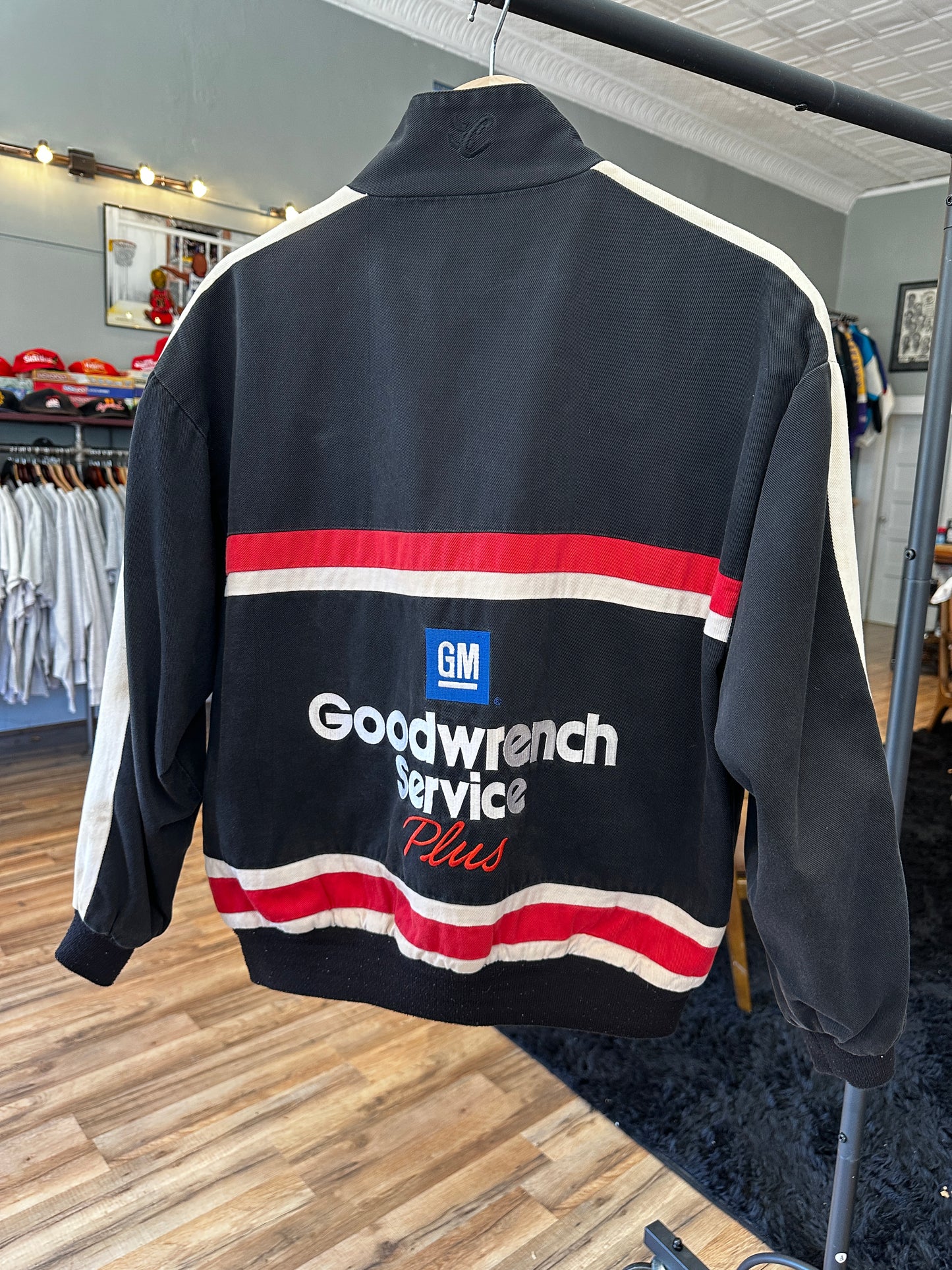 Vintage Dale Earnhardt Goodwrench Plus NASCAR Jacket Black Youth XL