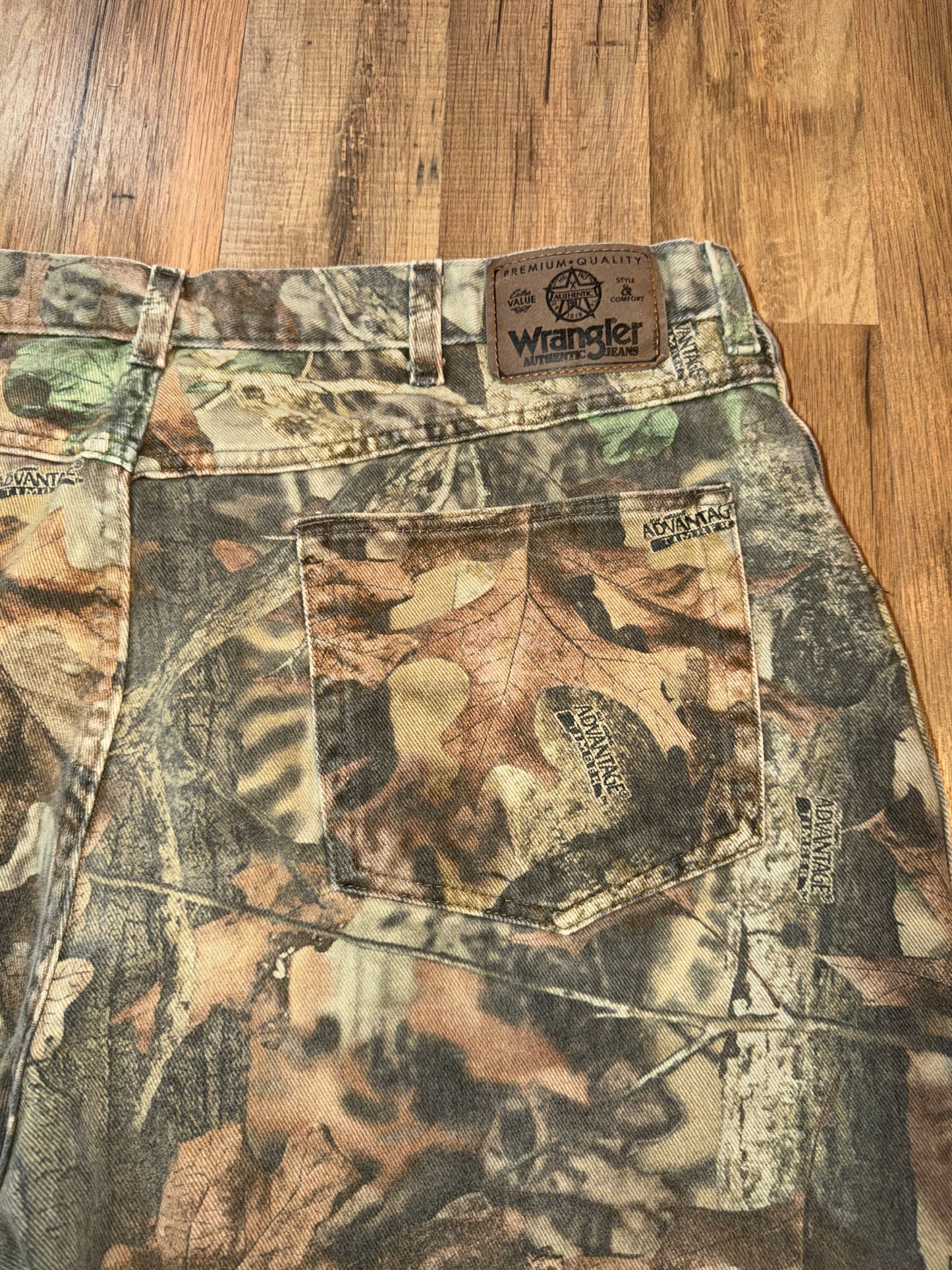 Vintage Wrangler Authentic Advantage Timber Camo Double Knee Pants