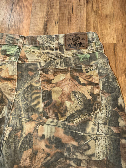 Vintage Wrangler Authentic Advantage Timber Camo Double Knee Pants