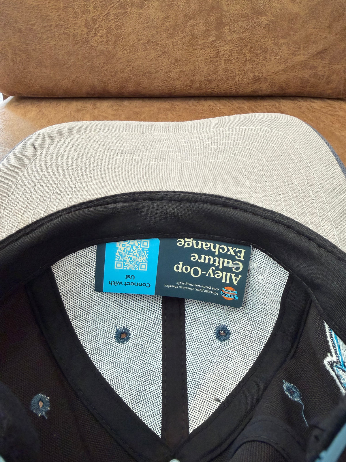 Logo Athletic Carolina Panthers Team NFL Snapback Football Hat