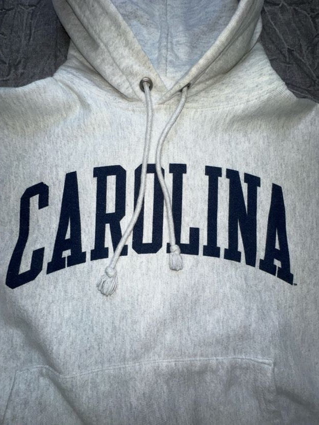 North Carolina UNC Champion Reverse Weave Small VTG Hoodie Sweatshirt University