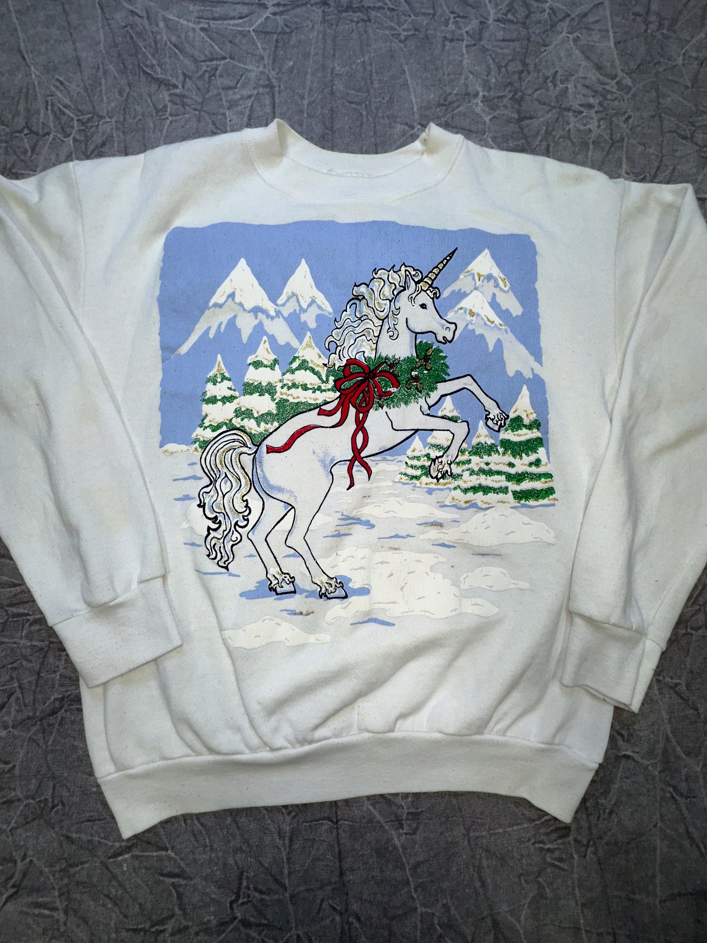 Vintage Unicorn Christmas Snow Holiday Crewneck Sweater Winter Large