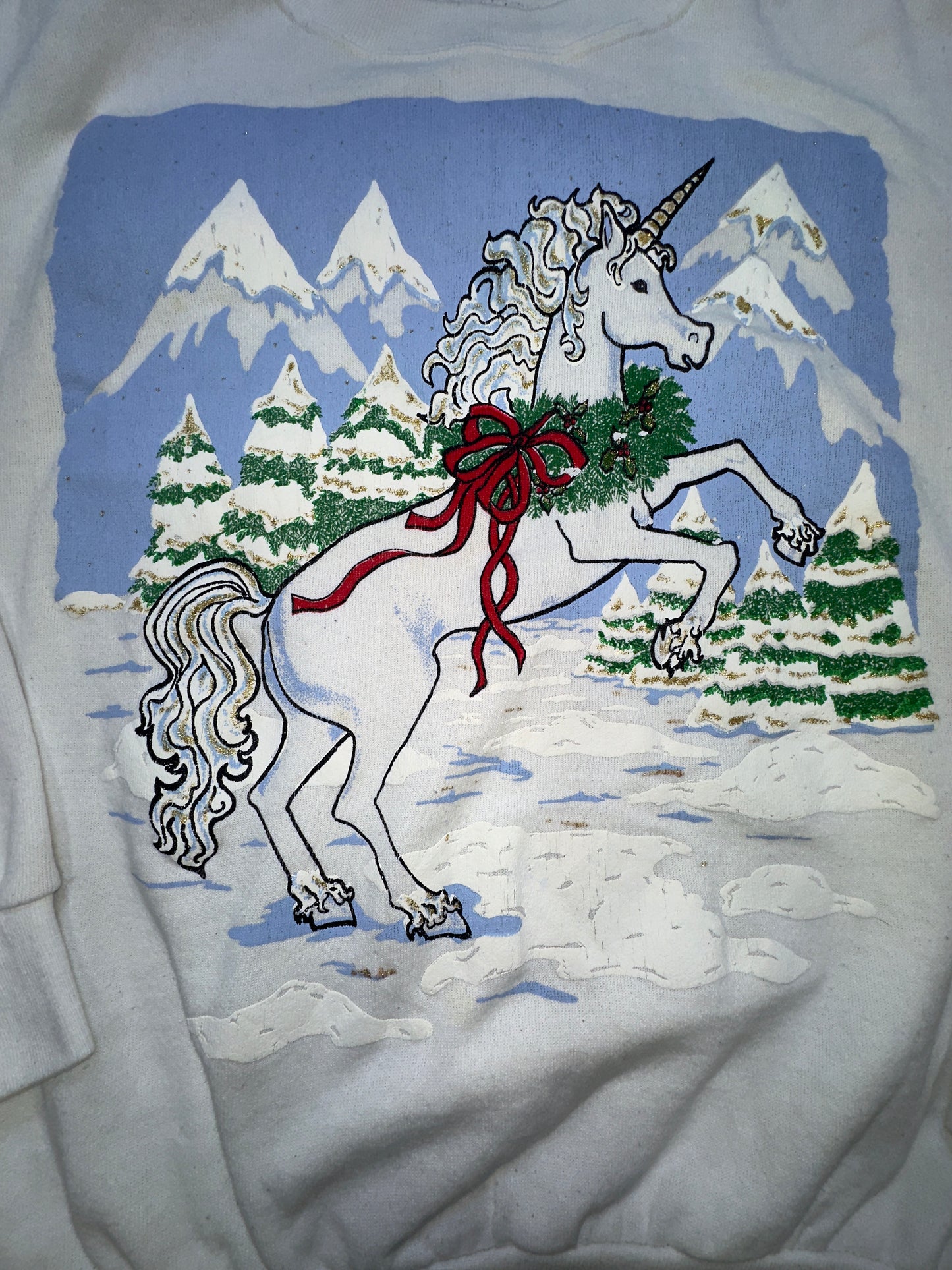 Vintage Unicorn Christmas Snow Holiday Crewneck Sweater Winter Large